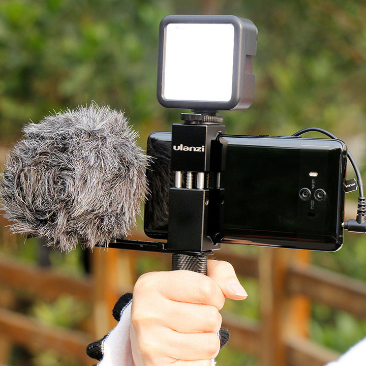 Universal Mobile Phone Tripod Bracket For Apple And Android Photography